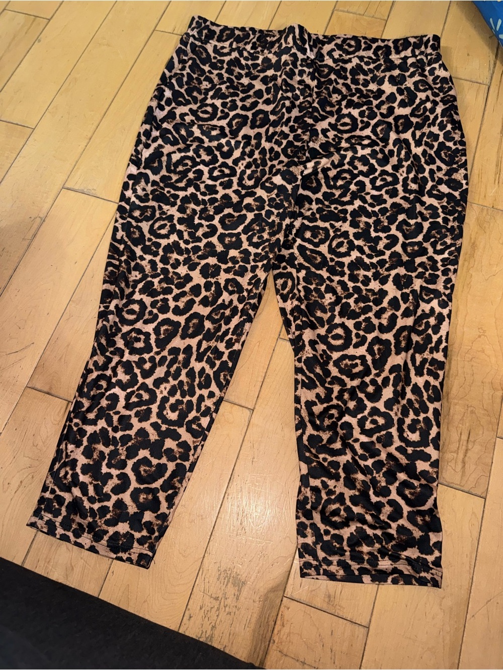 SHEIN Leopard Print women’s Jogger Pants in Black and Tan